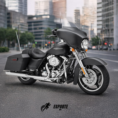Discover the Harley Street Glide!